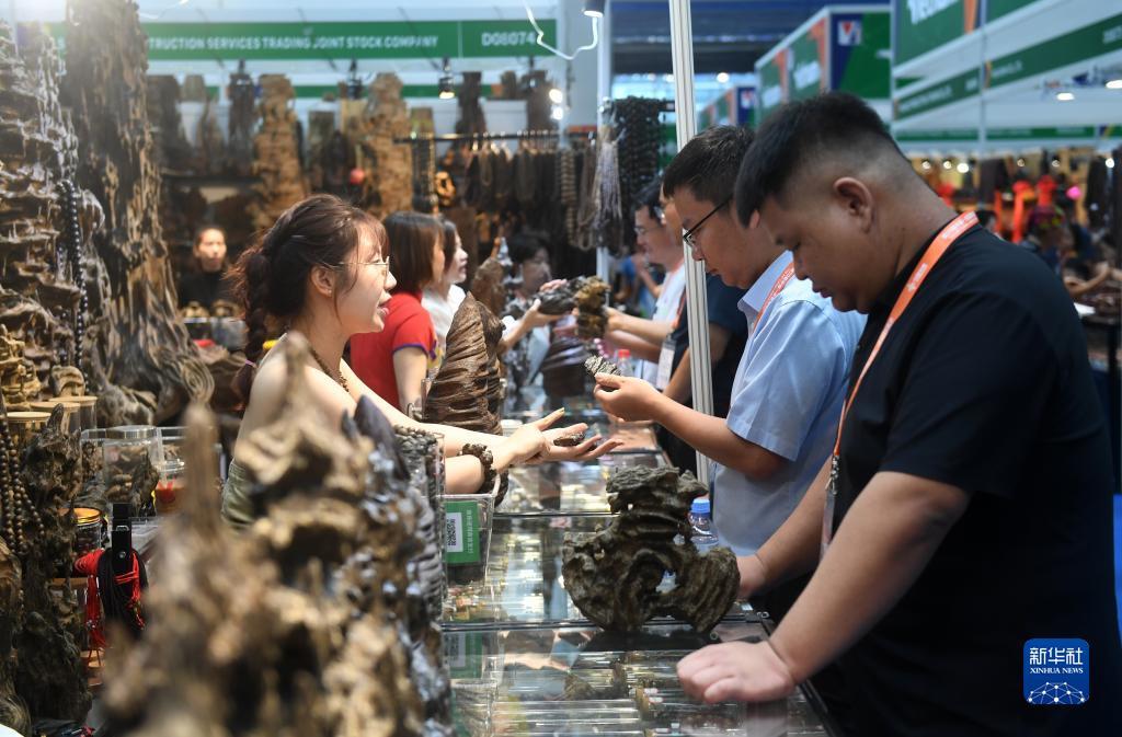 伯爵正版棋牌